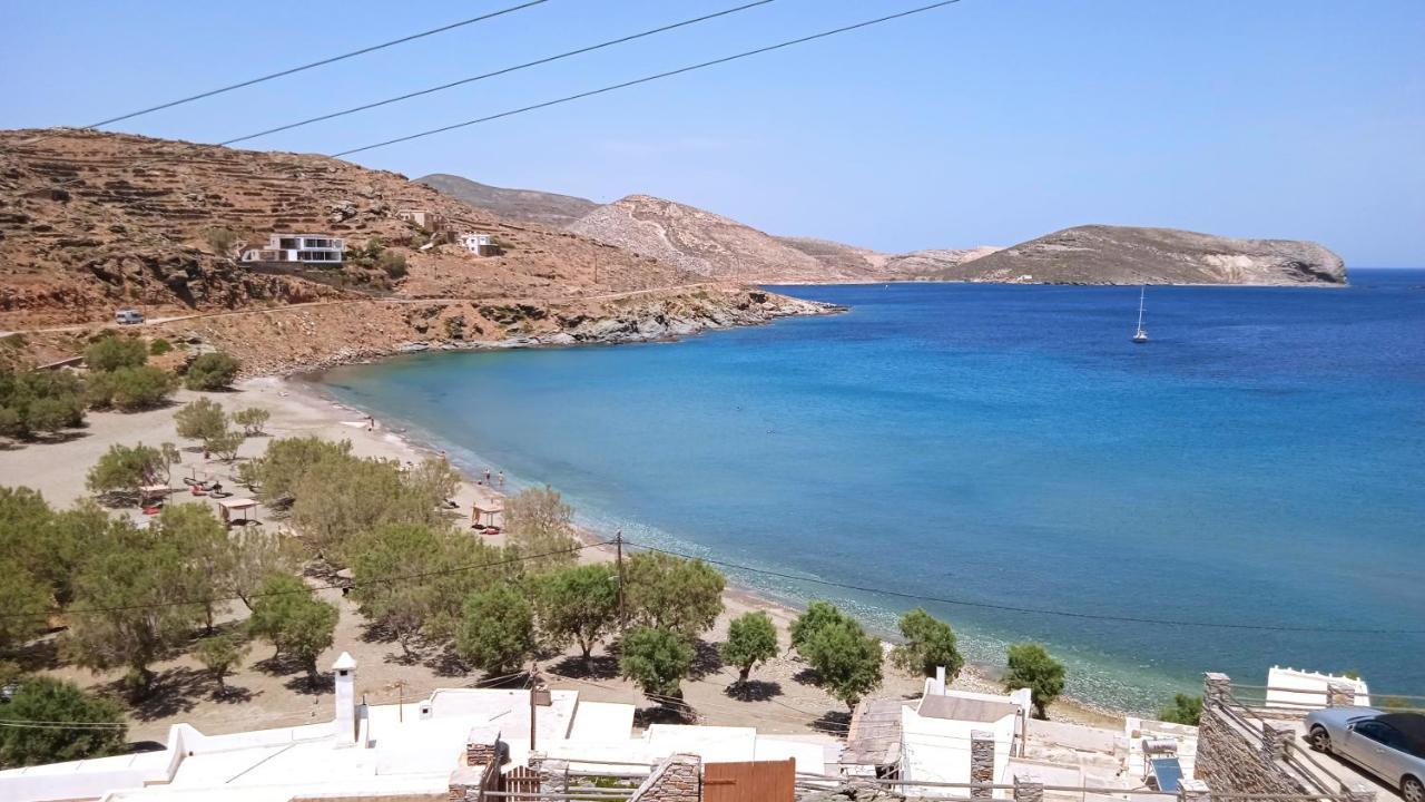 Parodosiako Diamerisma Rochari Platia  Luaran gambar